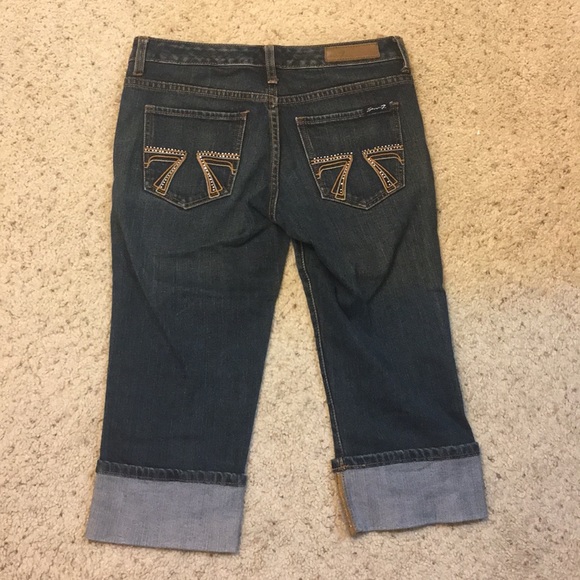 Great cond Seven 7 Jean short capris - Picture 5 of 8